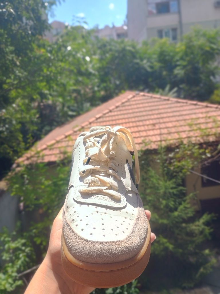 Обувки Nike air .