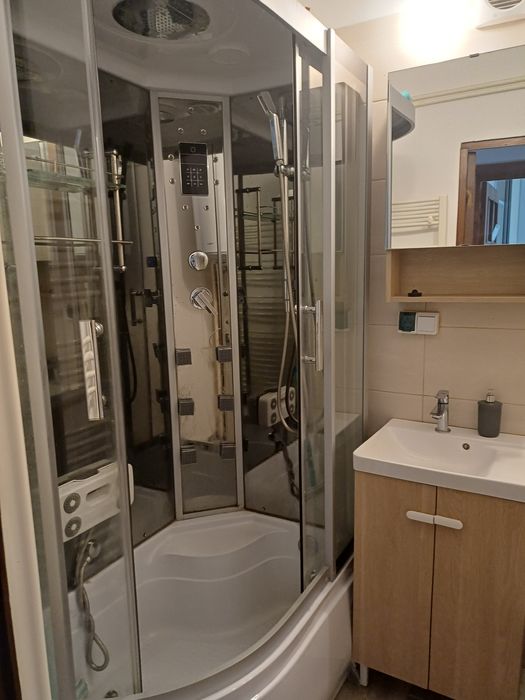 Apartament 3 camere Emil Racovita Sector 4