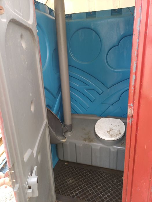 Toaletă ecologică
