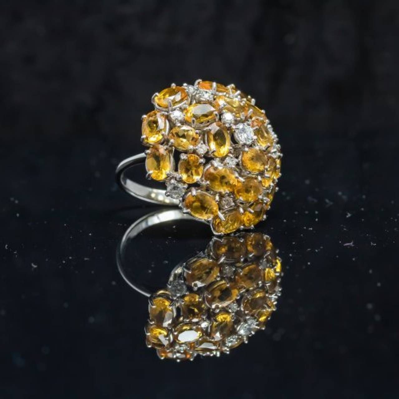 Inel din aur alb 18K cu citrine naturale si diamante naturale, IAU391