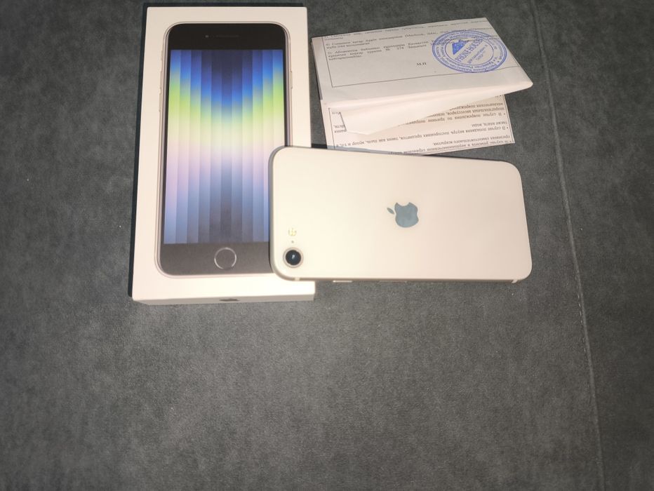 SE-2022 iPhone продам