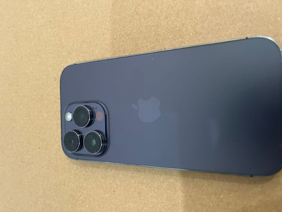 Продаю iphone 14 pro