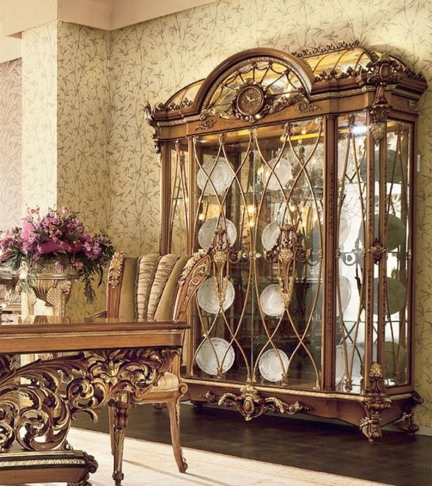 Mebel yechamiz sochamiz yig‘amiz o‘rnatamiz va ta‘mirlaymiz