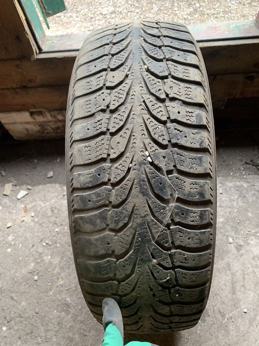 Шина зимняя без шипов 185/65/15 нордман2