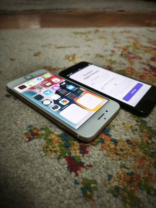 iPhone 7 32 GB gold și black neverlocked