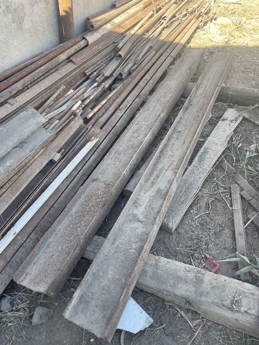 Продаеться швейлер 20-ка 3 метра 2 шт двухтаворный