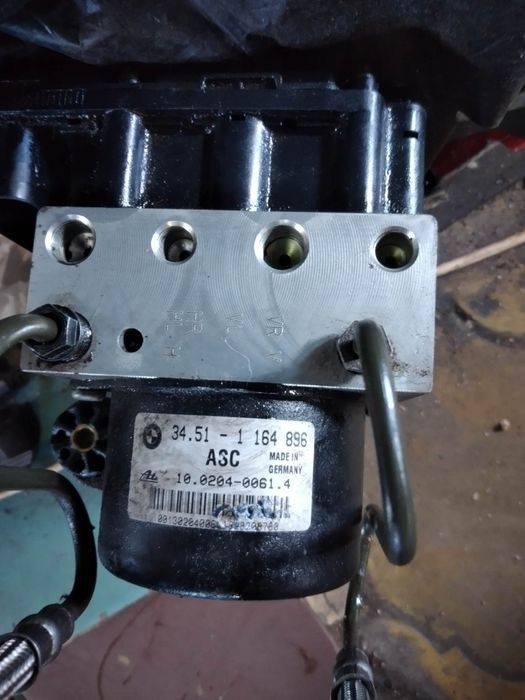 Абс помпи за бмв е46 е90 е53 е70