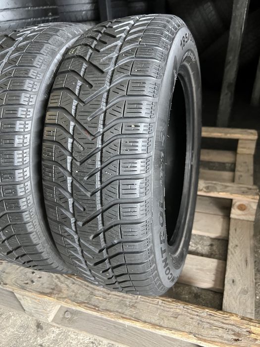 4 anvelope de iarna 185/60/15 Pirelli!