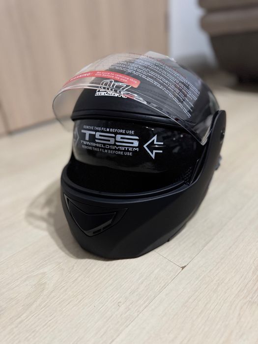 Casca flip-up moto cu ochelari și viziera S M L XL