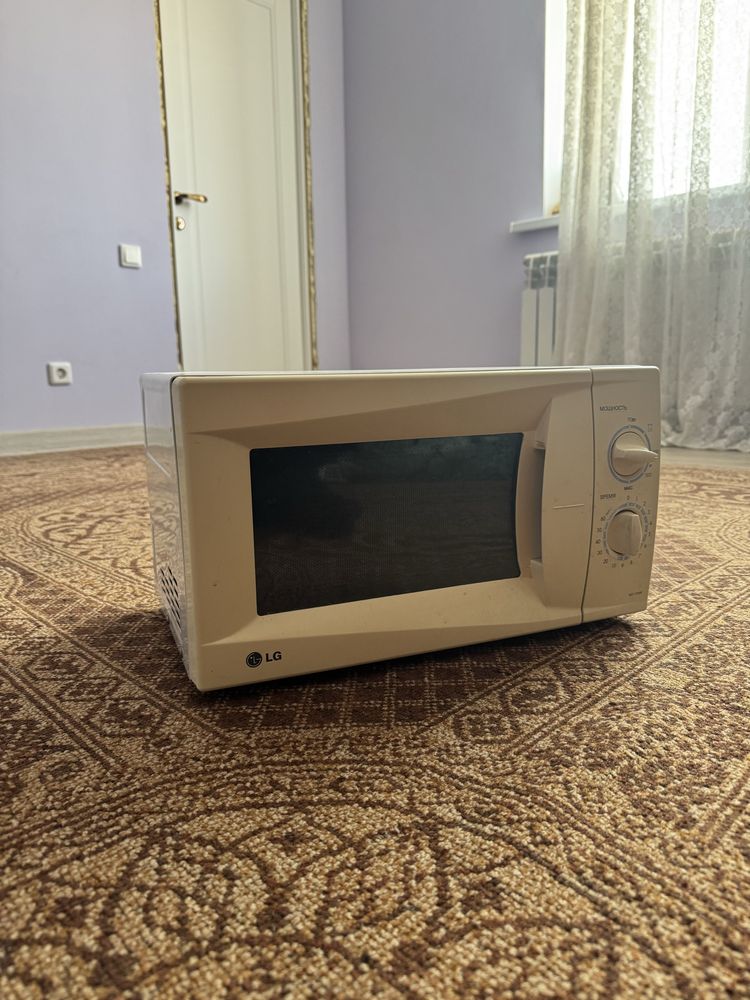 Микроволновка LG