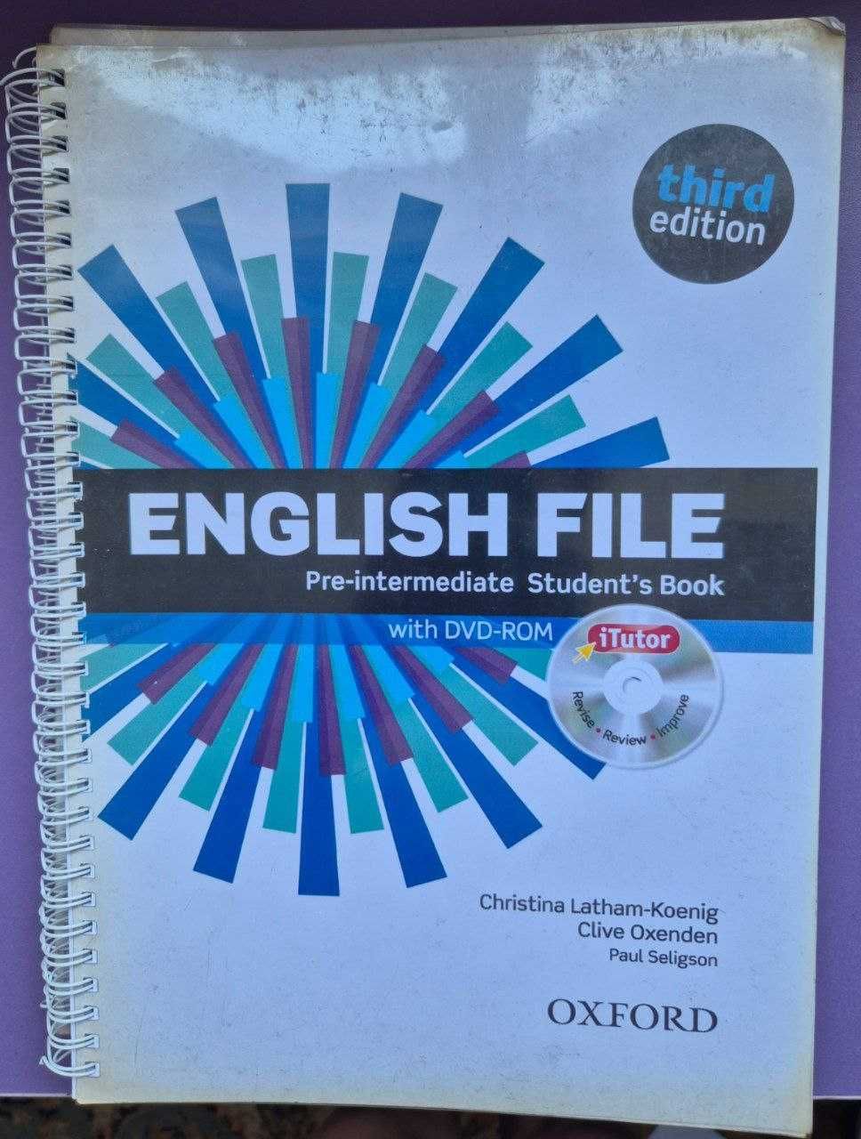 English File Pre-intermediate Students' and Workbook with key