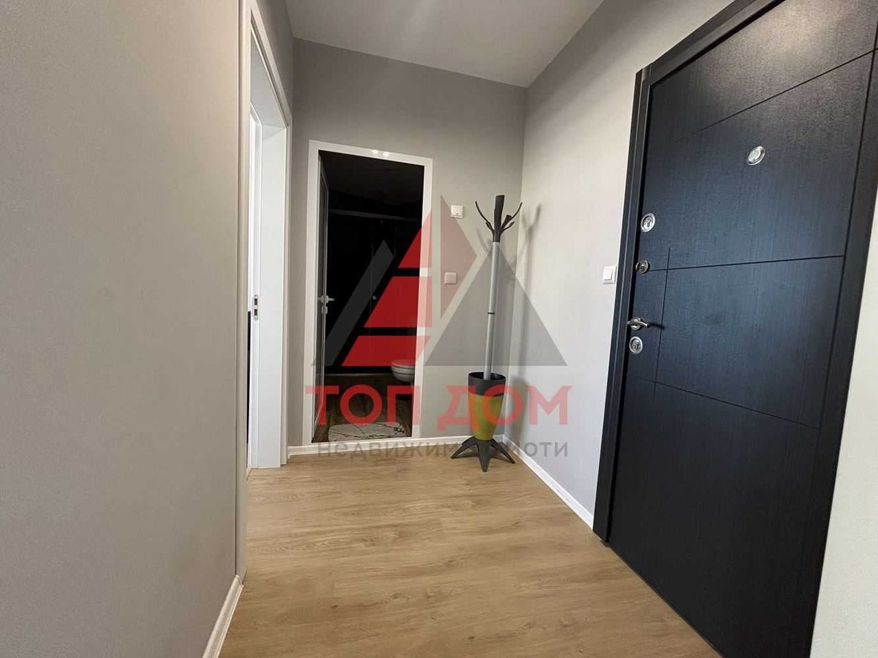 Дава се под наем Двустаен апартамент в Варна, Левски - 60 кв.м за 459 € - Снимка #15
