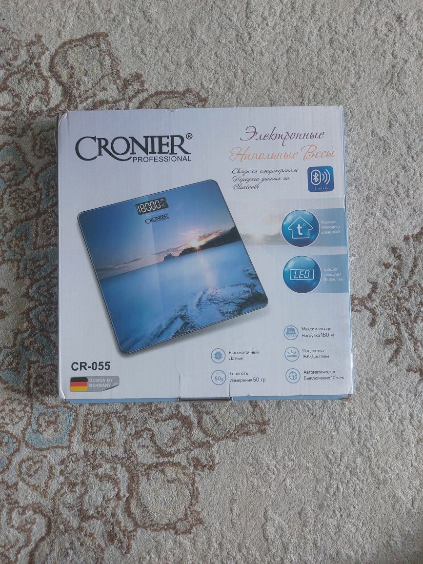 Умные весы Cronier