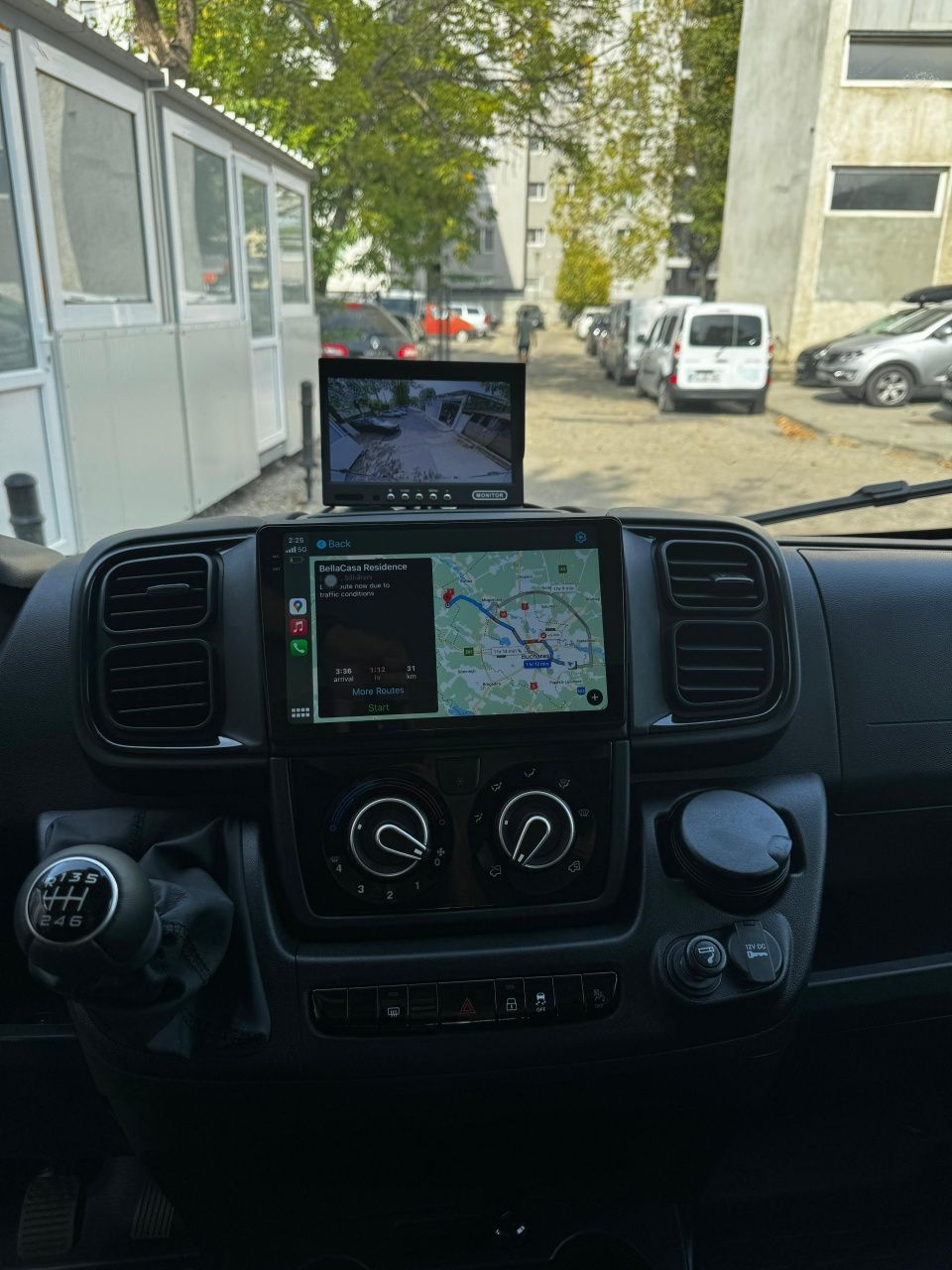 Navigatii auto, senzori parcare, sistem camere 360, sisteme audio