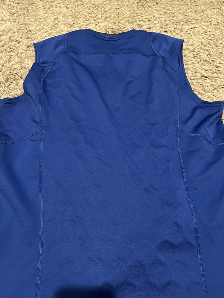 Nike Pro Hyperwarm-оригинален мъжки елек/грейка