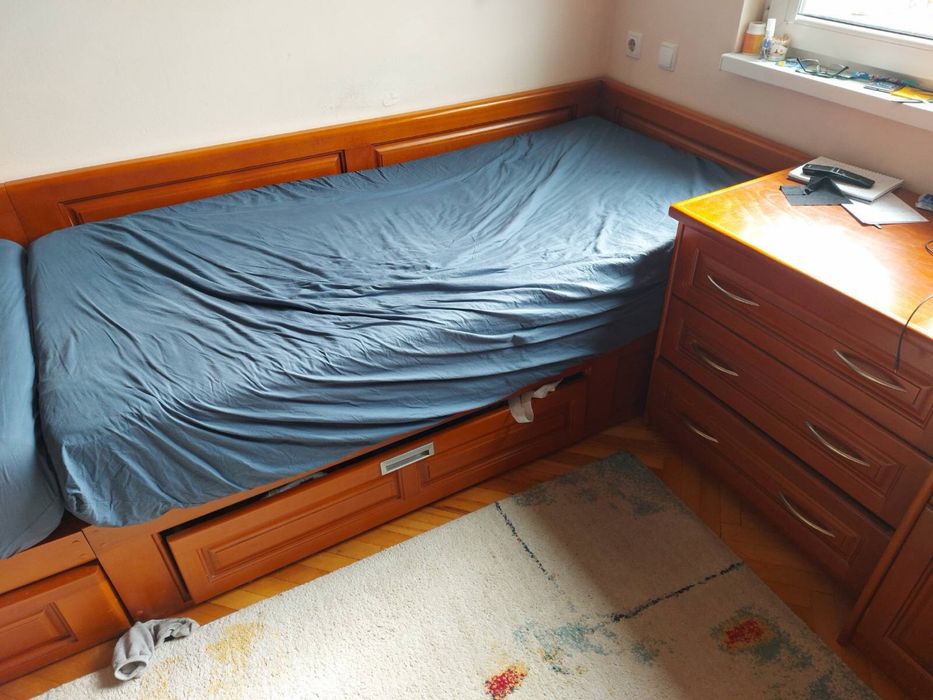 Мебели, легла, бюро и още