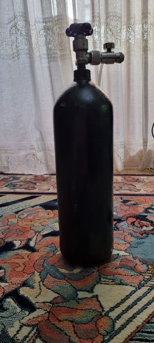 Баллон для СО2 с плоским дном
