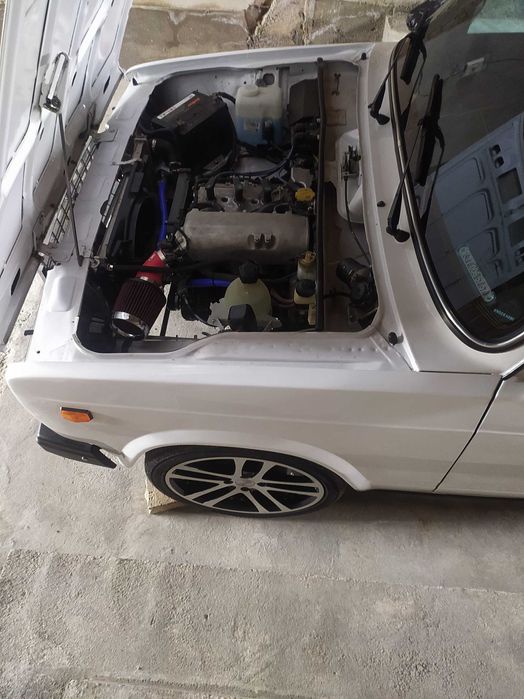 Vaz 2107 sotiladi Priora matorda