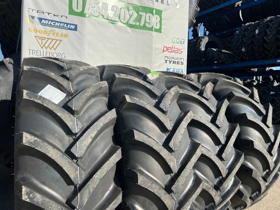 Marca OZKA 18.4-26 cauciucuri noi pentru remorca cu 16 pliuri
