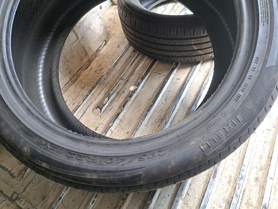 2 anvelope 295/40 R22 Pirelli dot 2022
