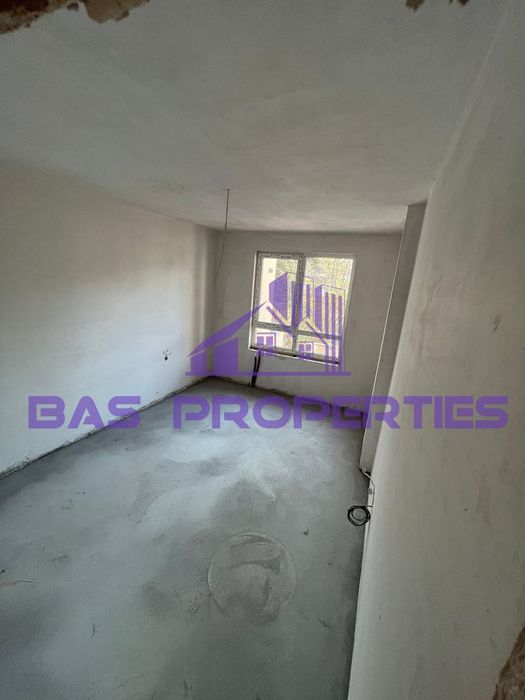 Продава се Двустаен апартамент в София, Павлово - 70 кв.м за 2099 €/кв.м - Снимка #5