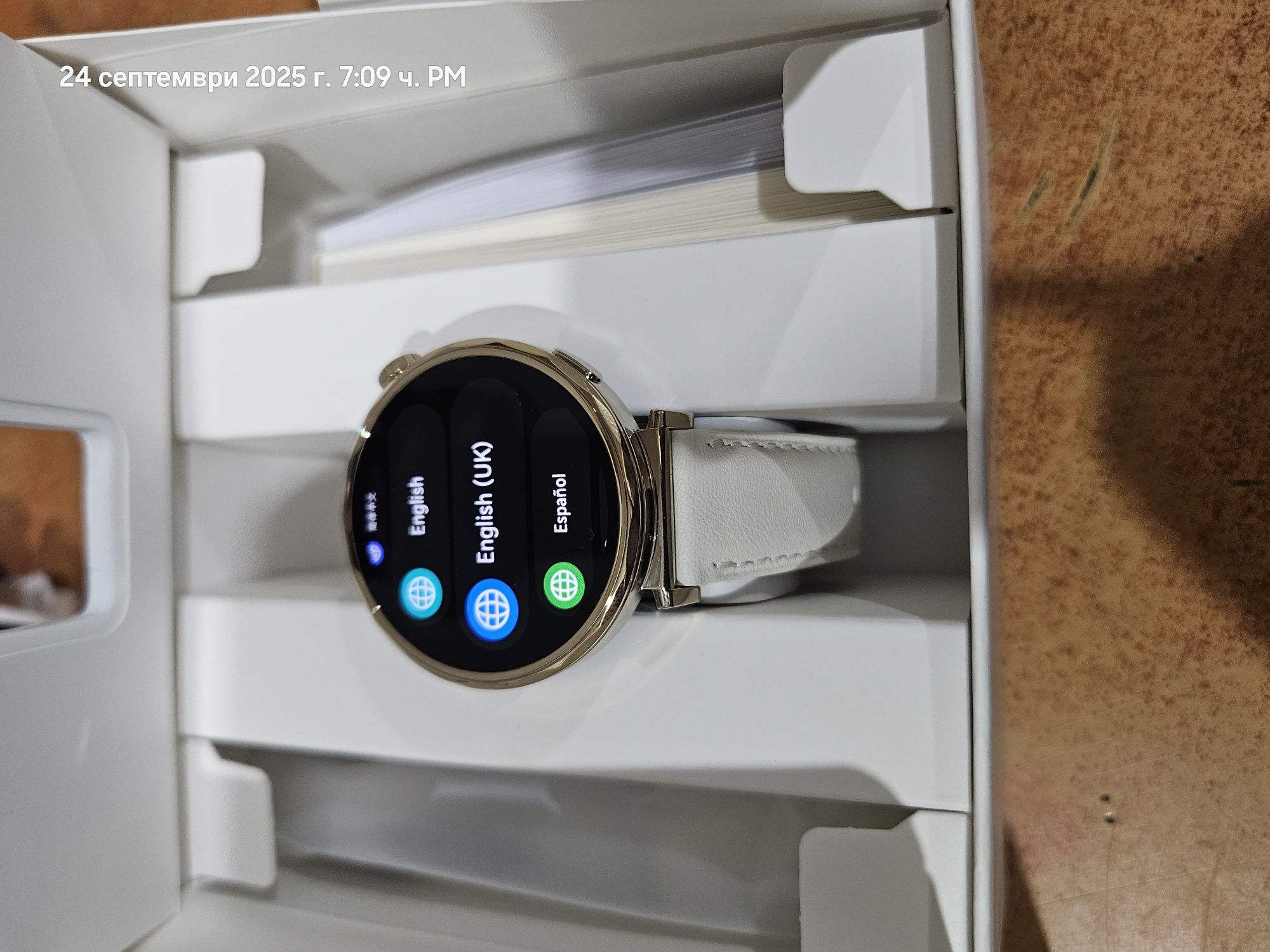 HUAWEI watch GT5 41mm ЧИСТО НОВ / гаранция