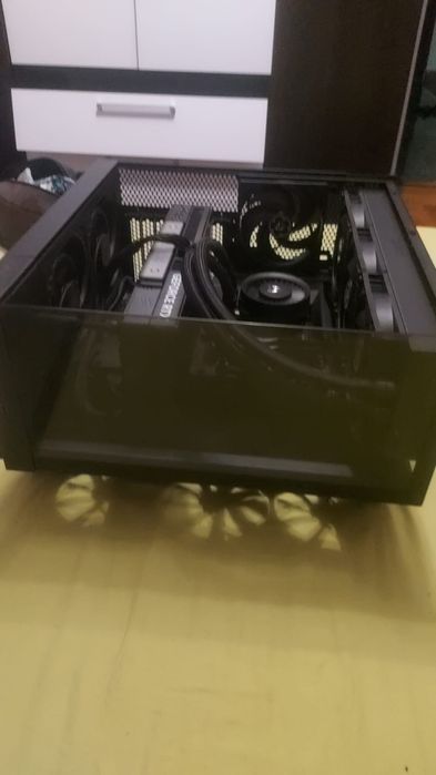 PC Gaming High-End – Ryzen 9 9900X / RTX 5080 Phoenix / 4TB