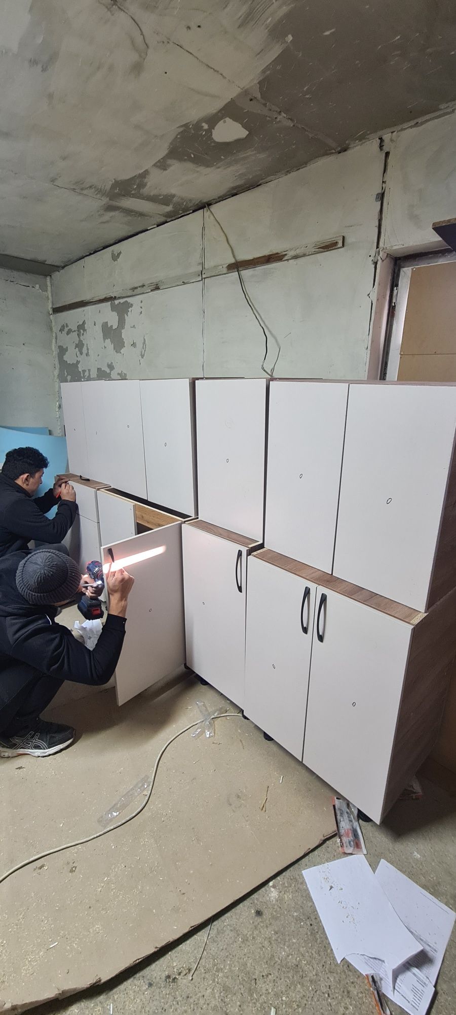Кухня новый 2.5 метр и 3.0 м лдсп