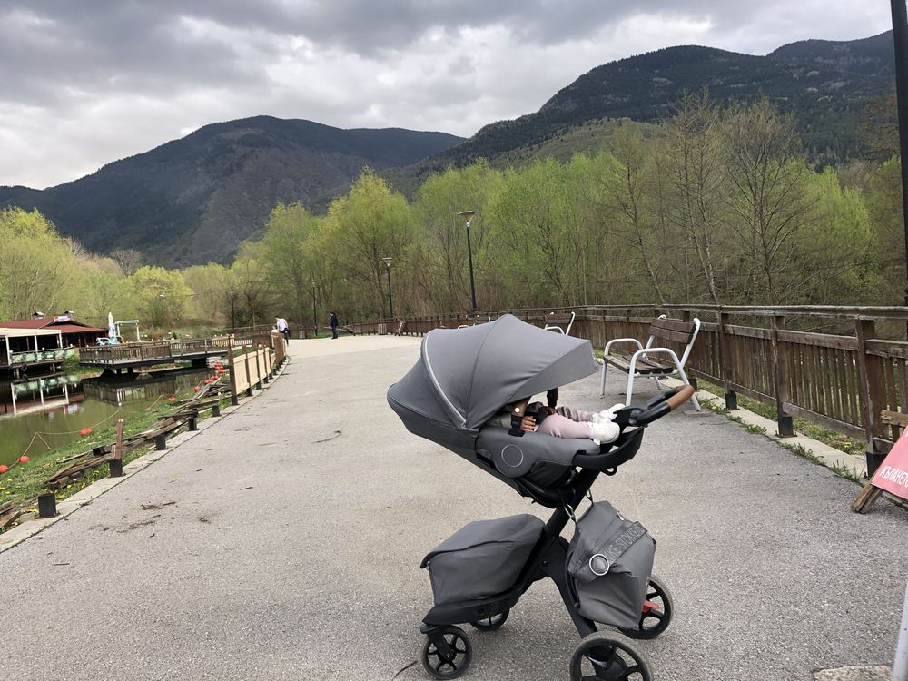 Stokke Xplory X + кош за новородено Modern Grey