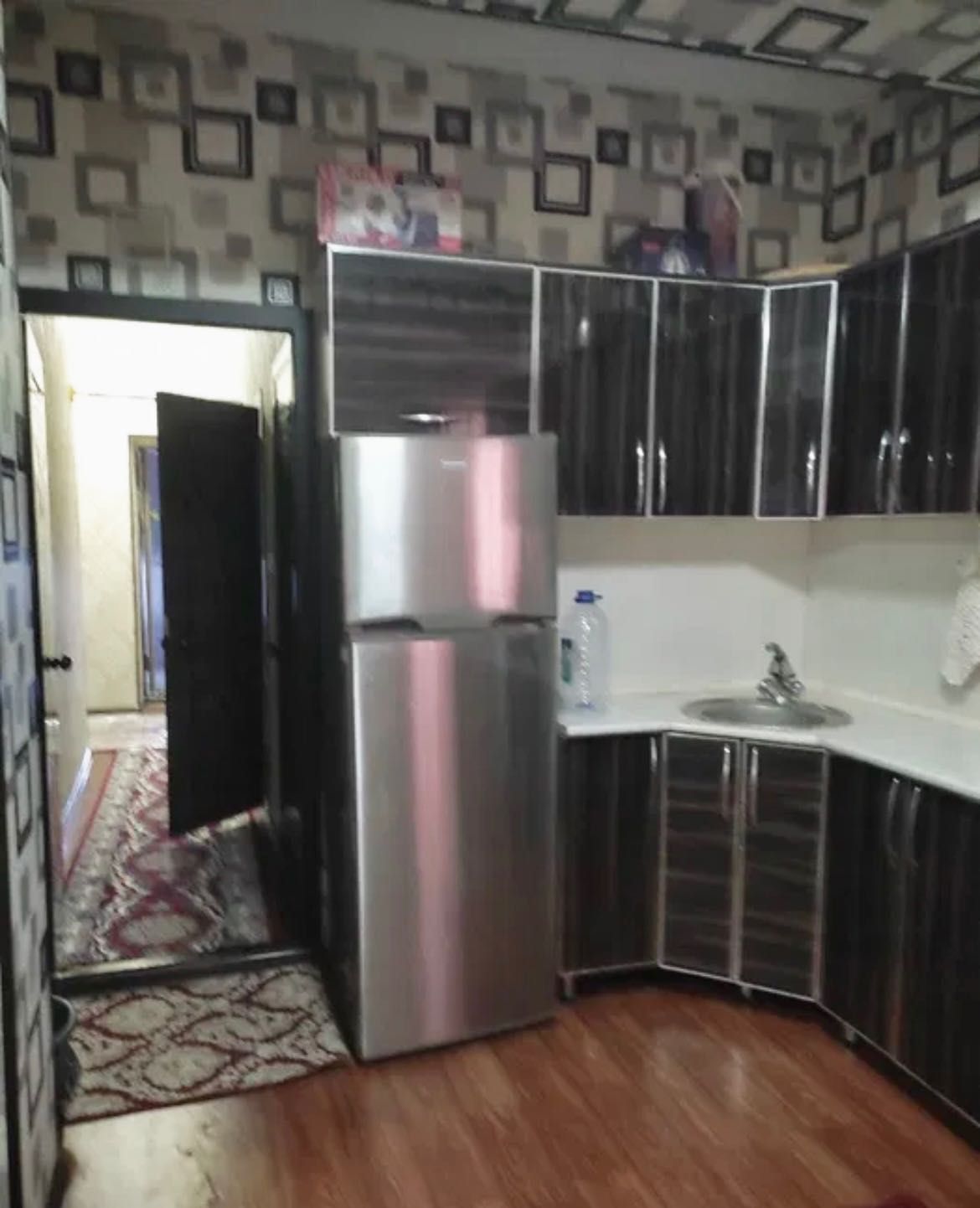 Kvartira sotiladi Garden house orqa tarafi