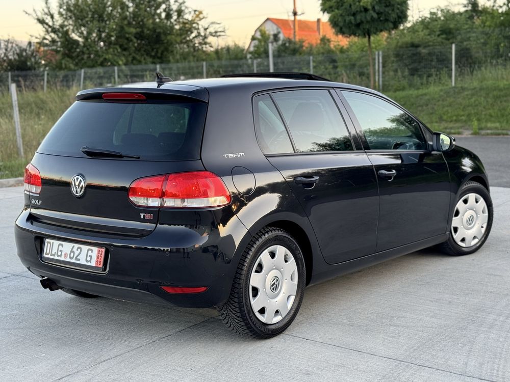 Vw Golf 6 1.4Benzina Autoamtik Trapa Autoparkin Bi-Xenon ,