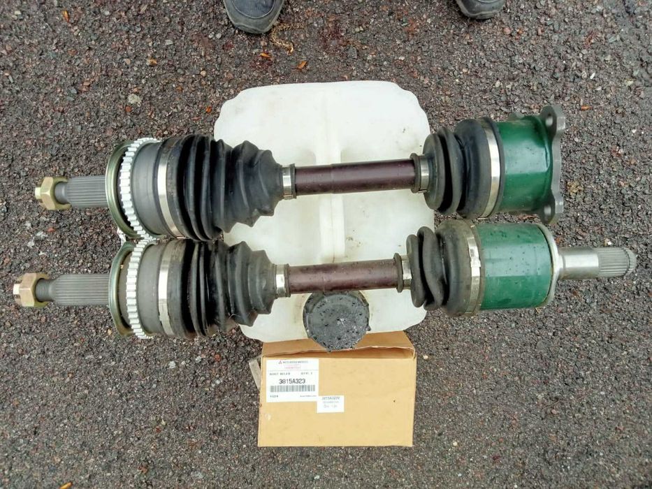 Привода передние Mitsubishi Pajero, Montero, L200, 2012 г