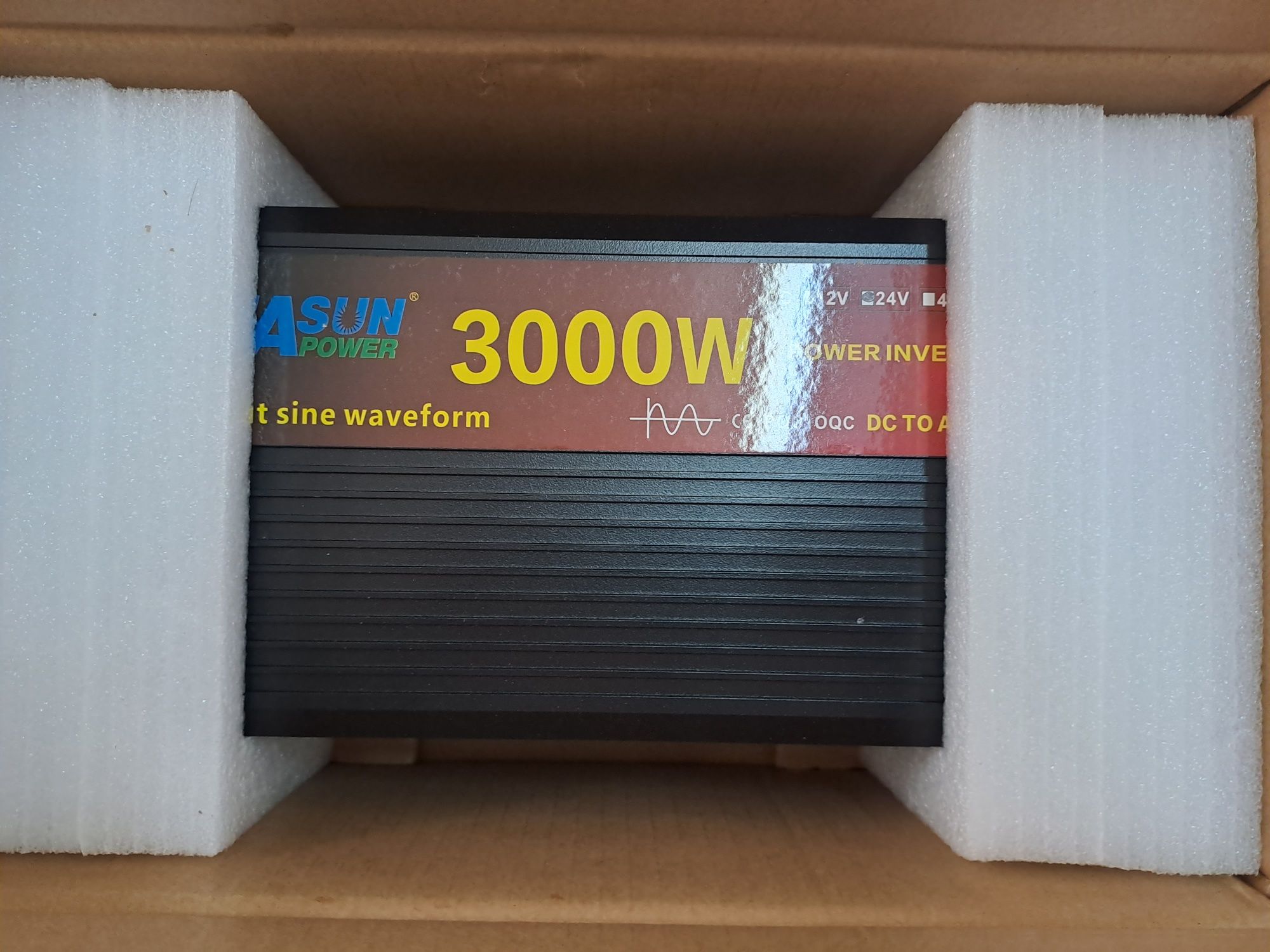 Invertor Inverter sinus pur EASUN 3000W - 12V sau 24v/220v