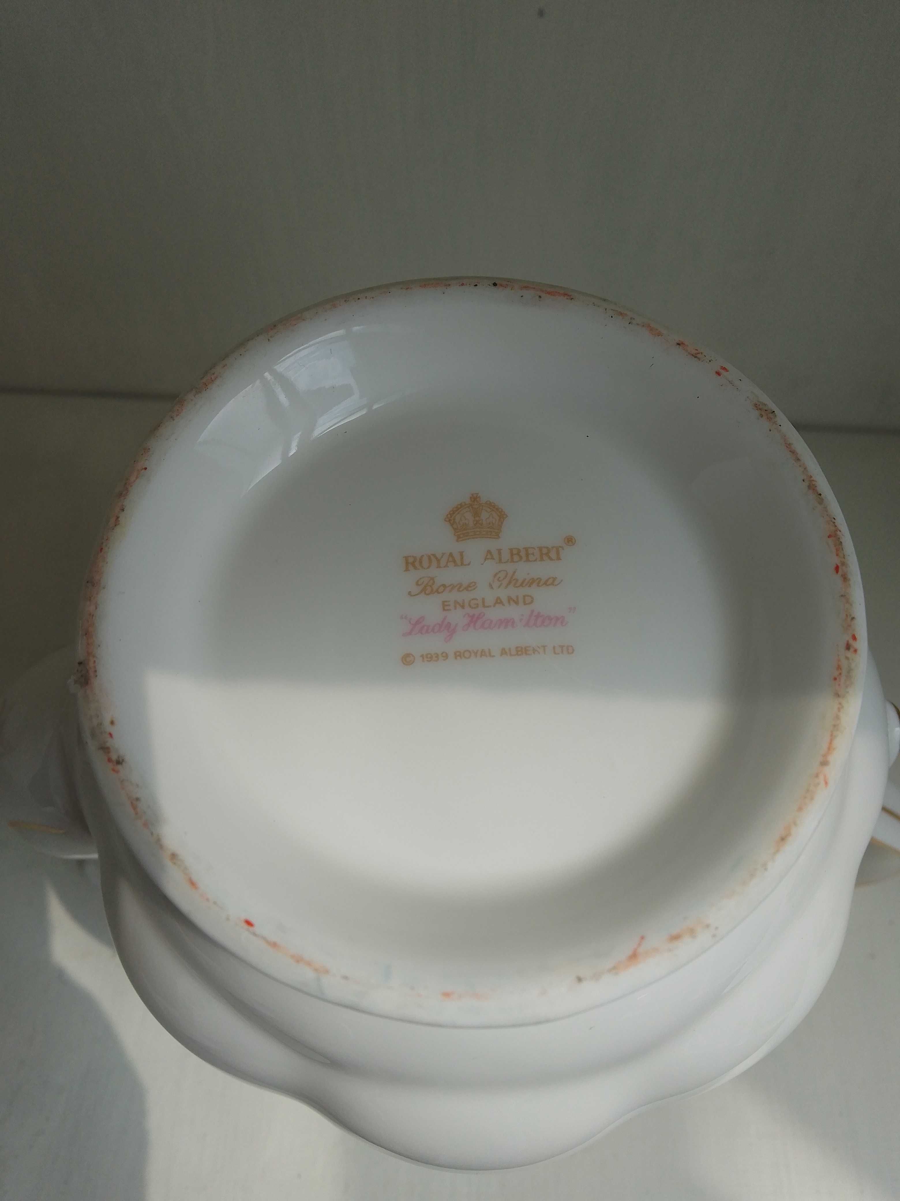 Royal Albert Lady hamilton чайник