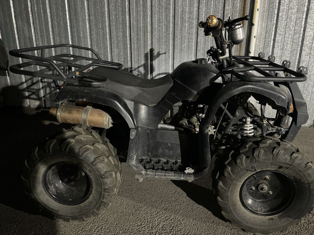 Продам квадрацикл 125 куб б/у