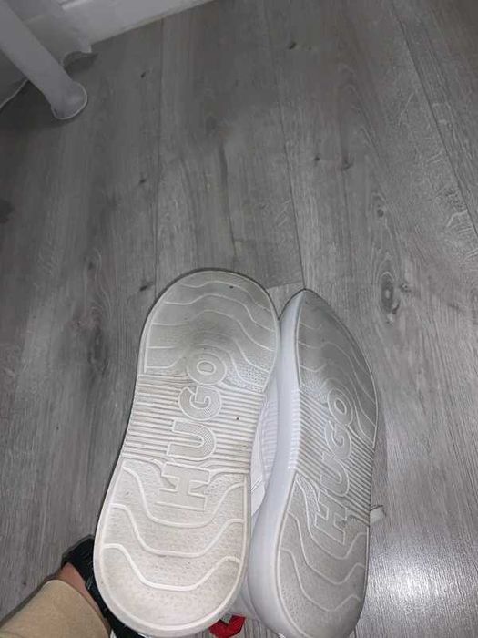 PAntofi sport HUGO 43