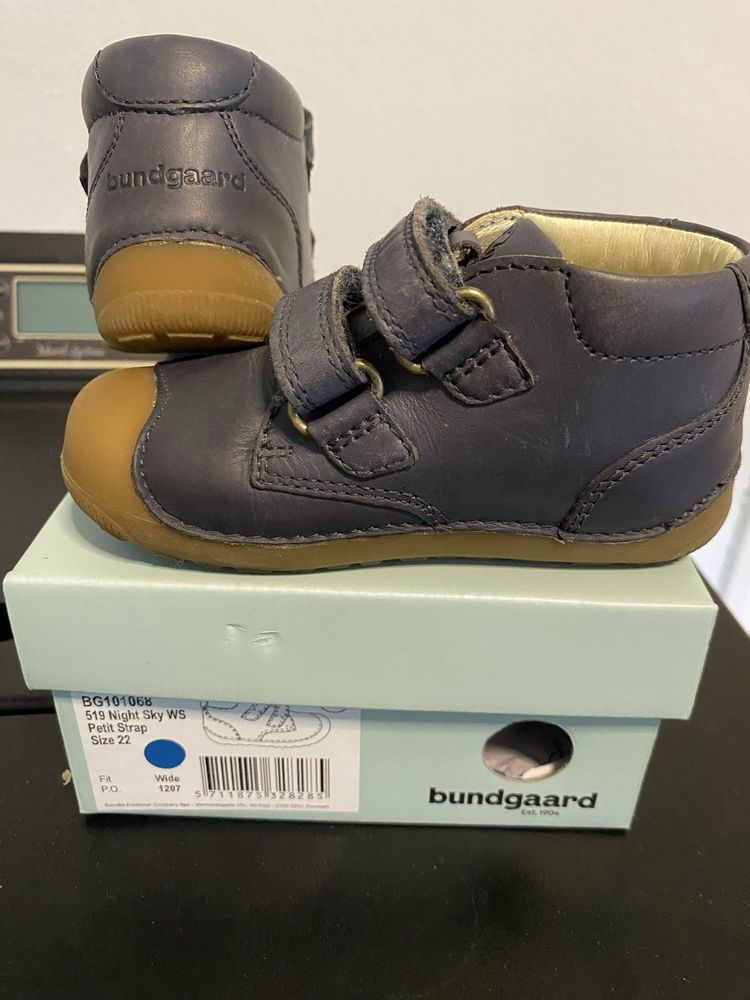 Бебешки/детски боси обувки Bundgaard 22 номер - изключително запазени