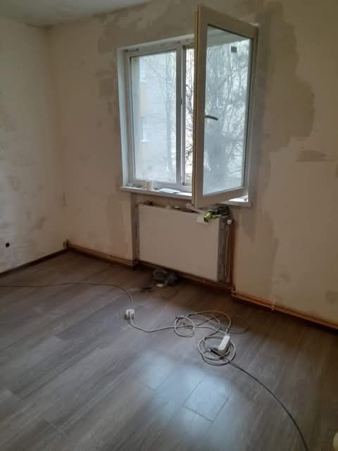 Executăm finisaje, renovări interioare