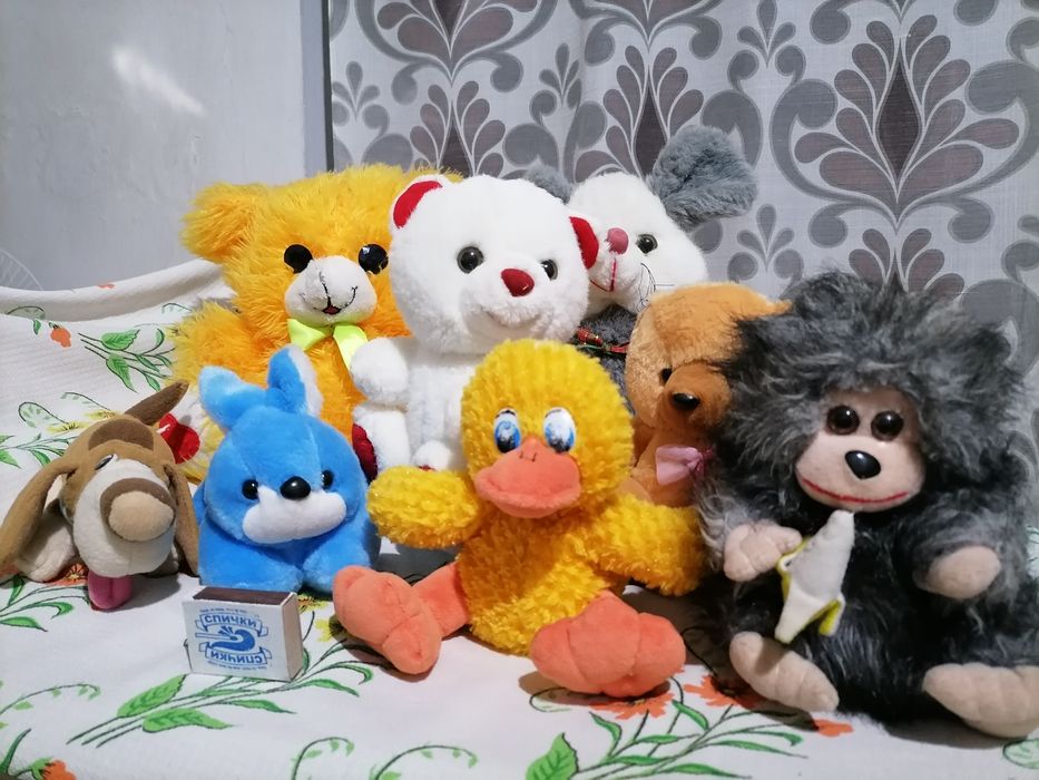 Мягкие игрушки разные