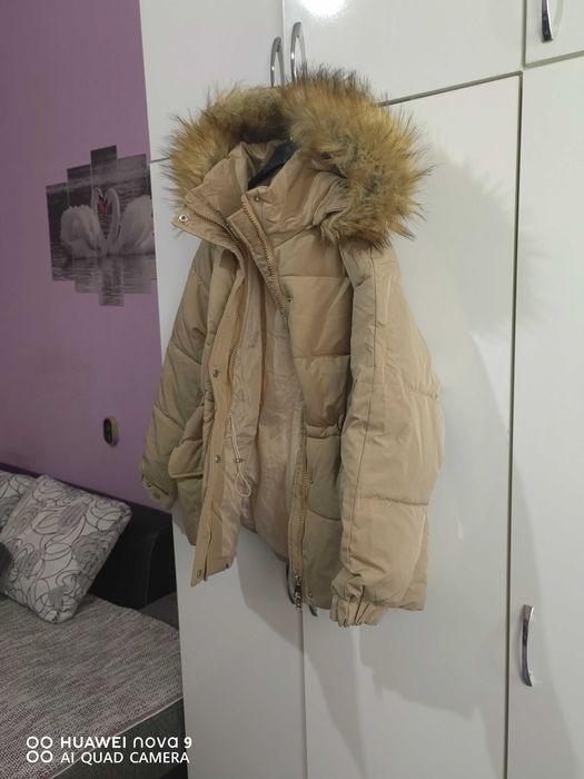 Дамски зимни якета