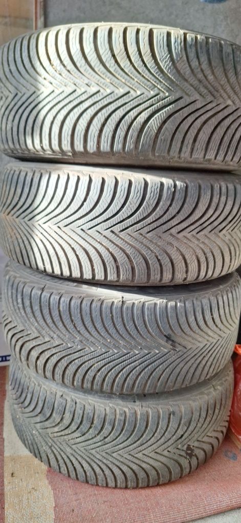 Jante 17" BMW M  cauciucuri Michelin 225 45 17