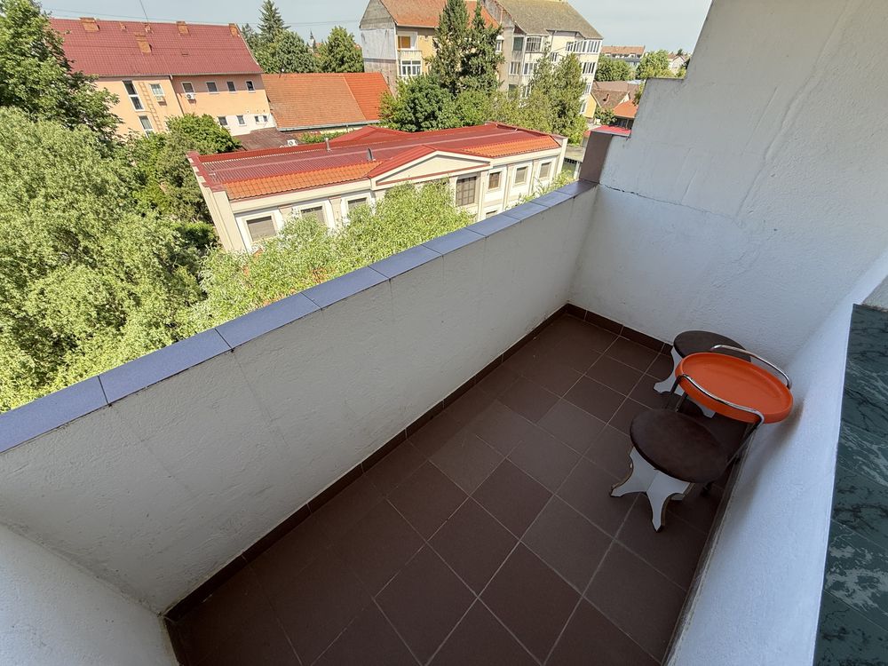 Ofer spre închiriere Apartament 2 Camere zona Centrala