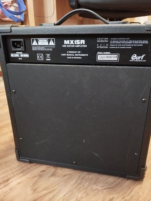 Усилвател за китара Cort MX15R Guitar Combo