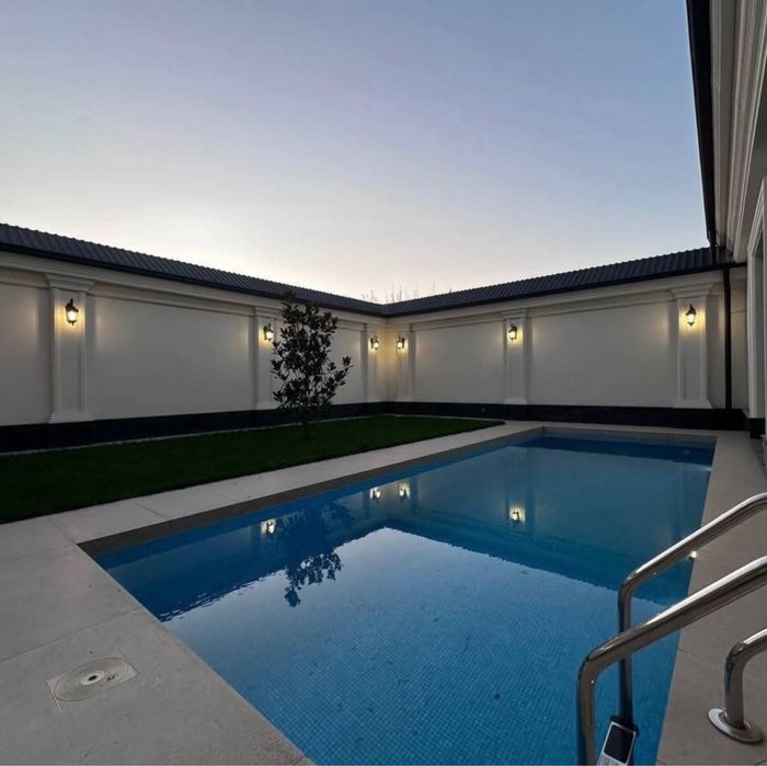 Дом 5 соток 6 комнат 750 м² Сауна ; Бассейн