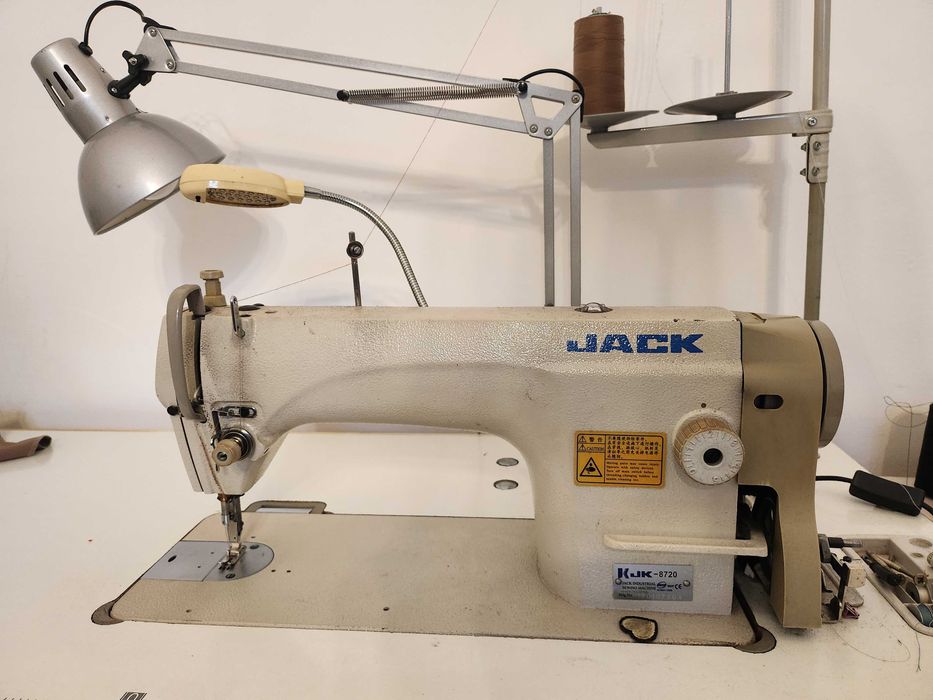 Vand mașină de cusut industrială JACK JK-8720, viteză mare