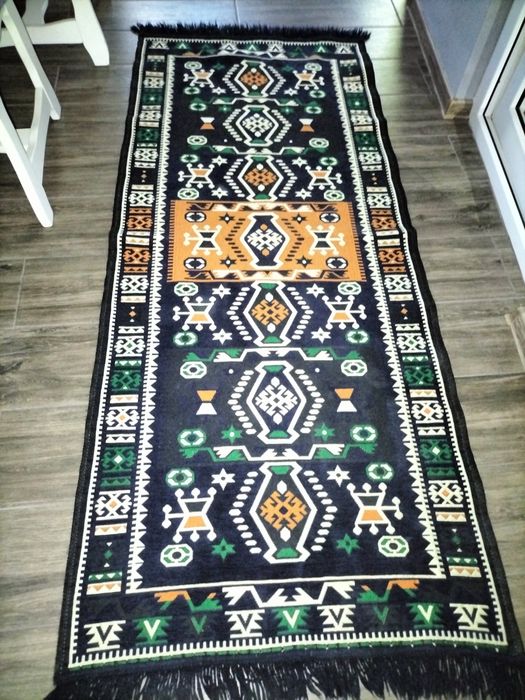 Perdele albe gata făcute! 4,70 m .