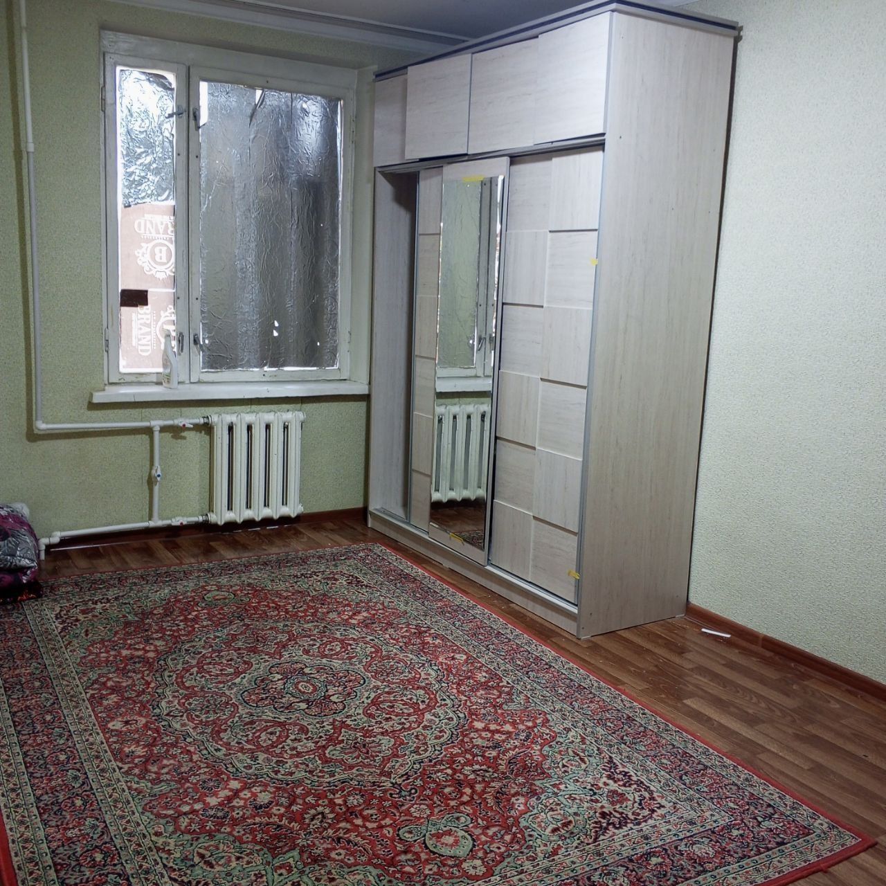 Аренда квартиры 

Чиланзар 26  квартал 
3/4/5.  балкон 2*6 метров 
Все