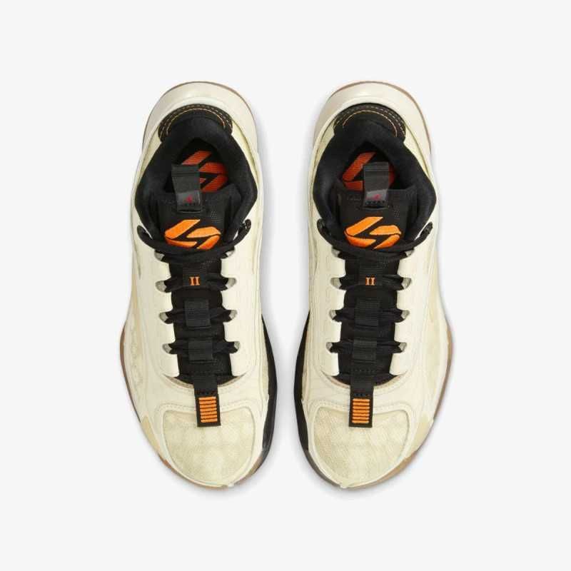Nike - Luka 2 номер 38.5 дамски бели Оригинал Код 4011