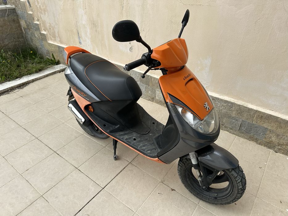 Скутер Peugeot Vivacity 49cc РЕГИСТРИРАН