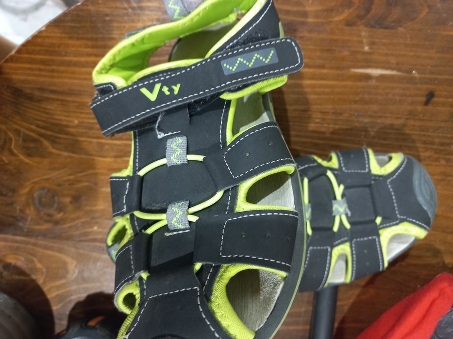 Сандали номер 34